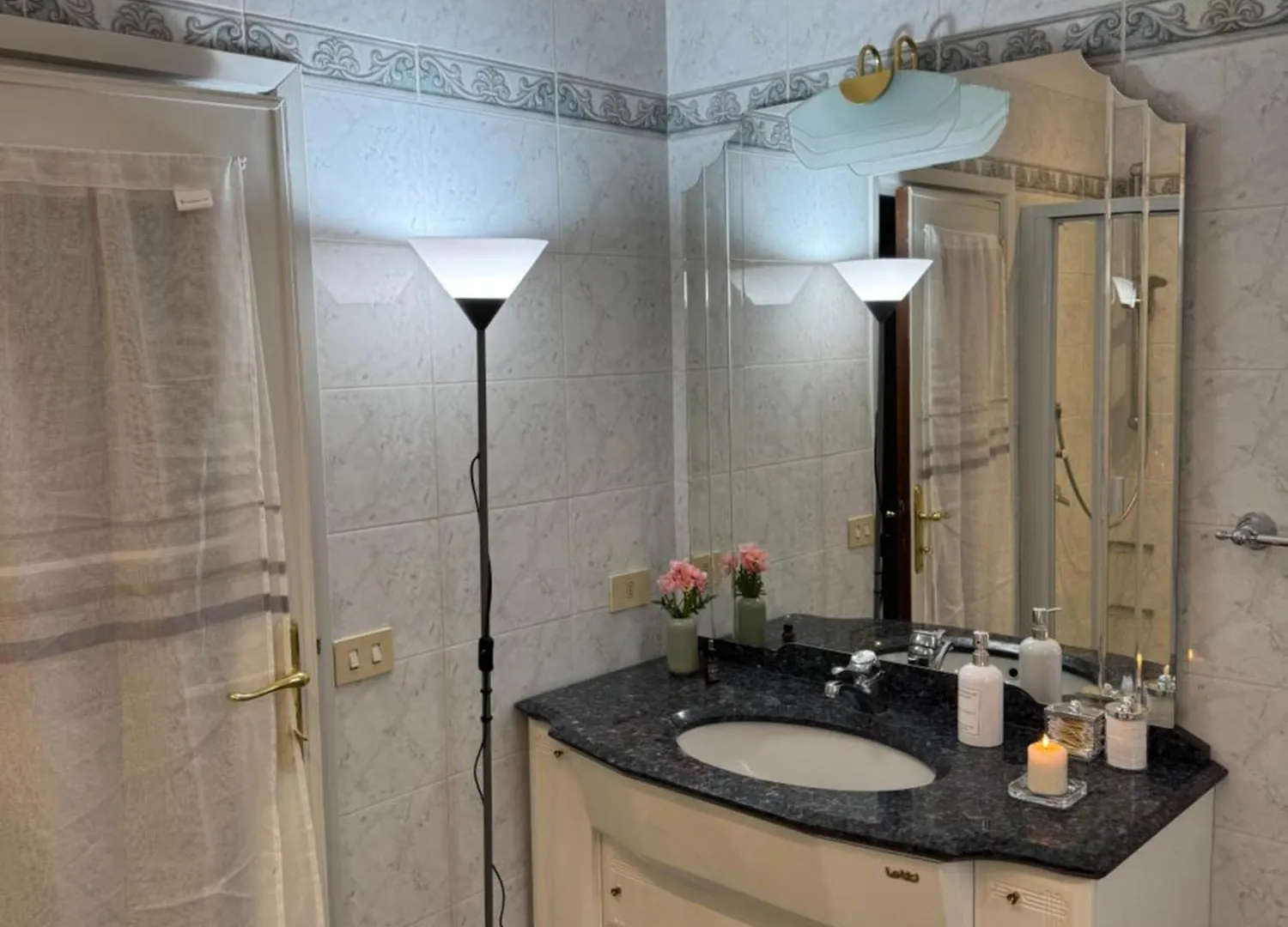Florence San Jacopino Suite 0*,  Italy